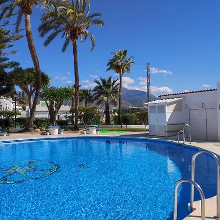 Beautiful 4 Bedroom Town House In Punta Lara *