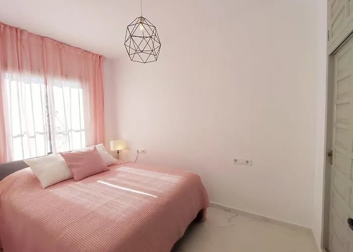 Beautiful 4 Bedroom Town House In Punta Lara Casa vacanze